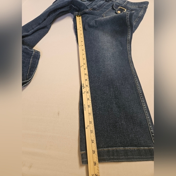 White House Black Market ,Size 16L The Boot Crop Women's Blue Jeans. - Picture 6 of 11